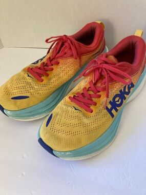 Hoka one one Bondi 8-low men’s basketball shoes men’s size 8.5D